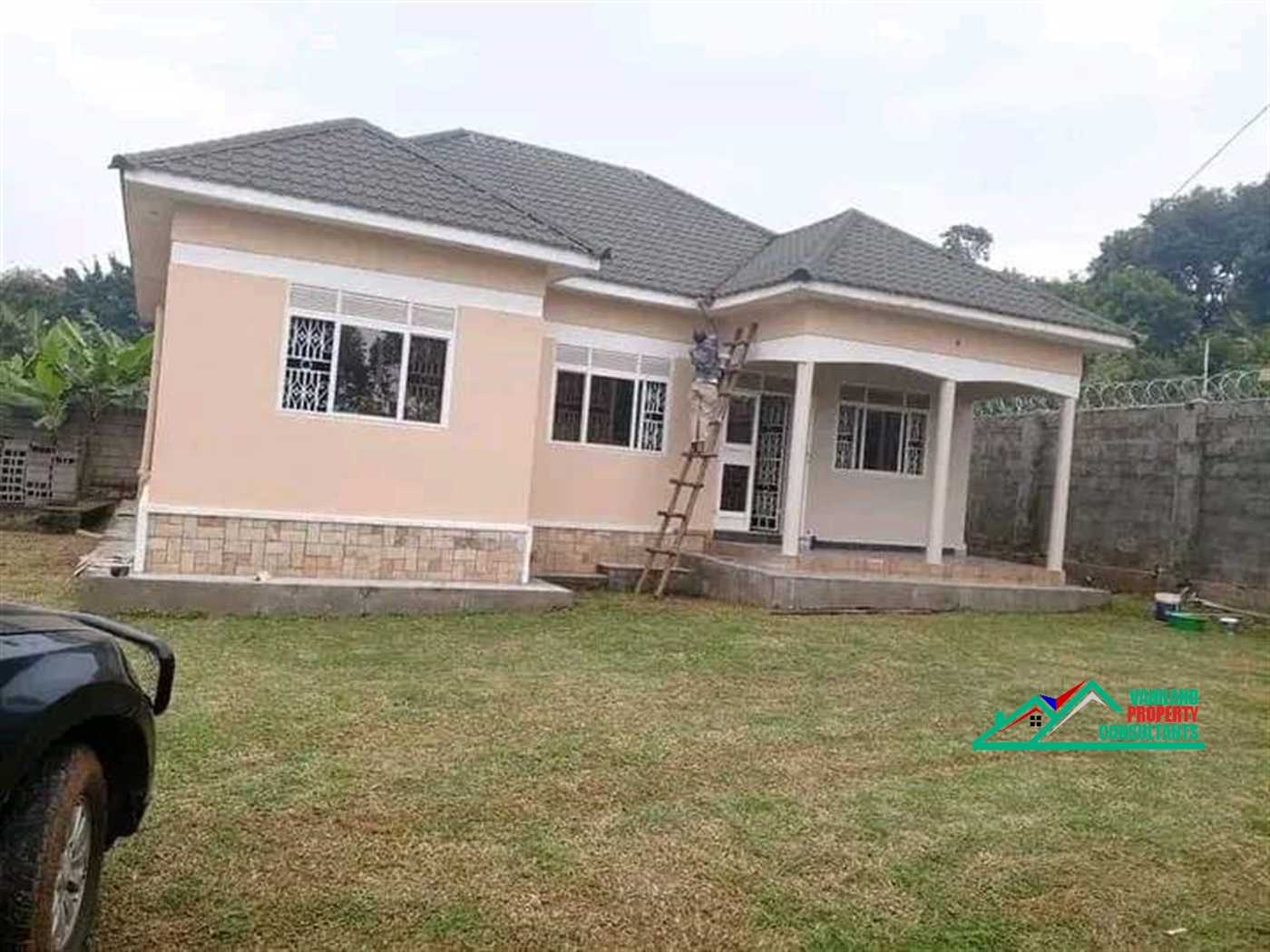 Bungalow for sale in Kulambilo Kampala