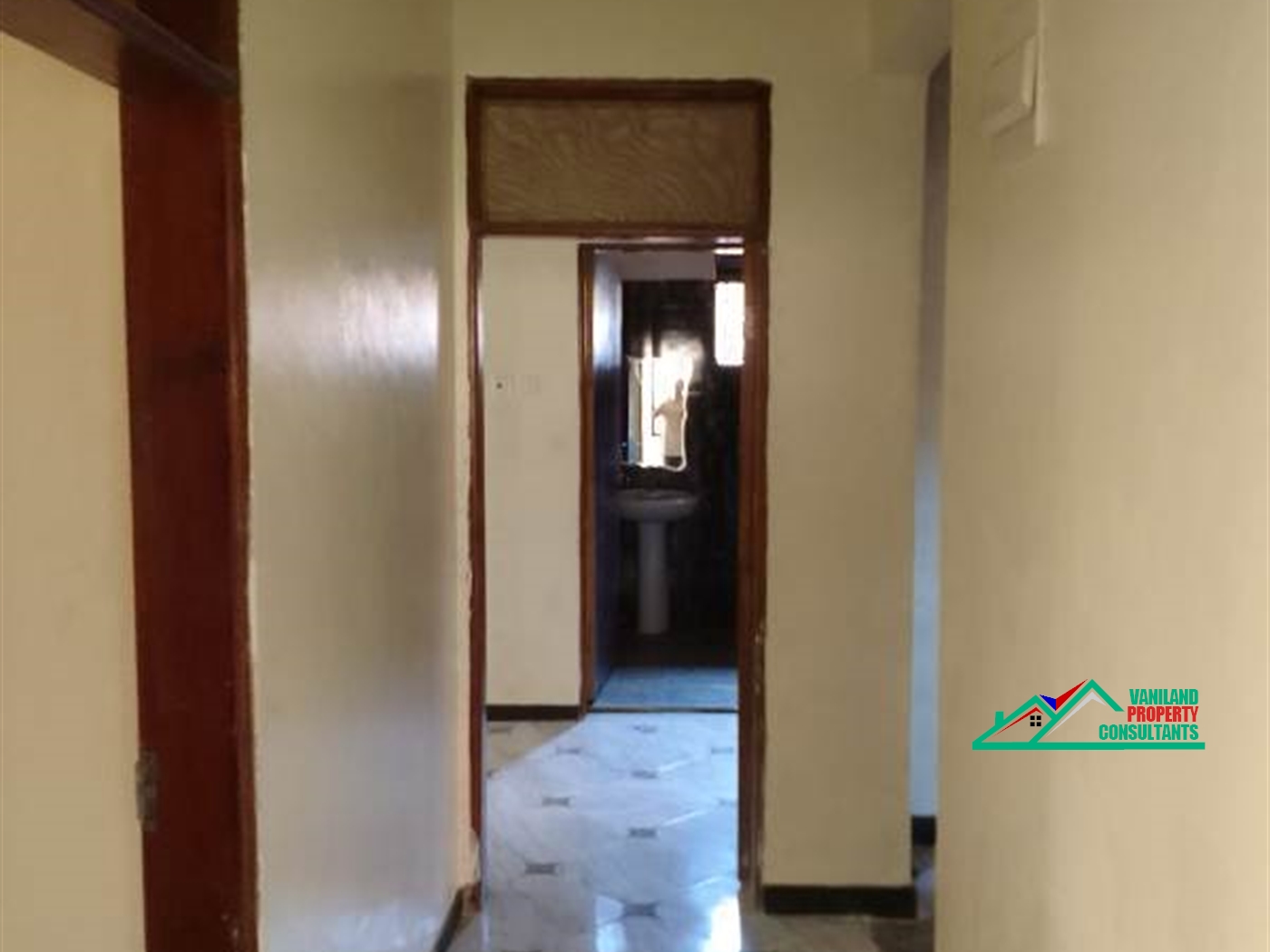 Bungalow for rent in Kira Wakiso