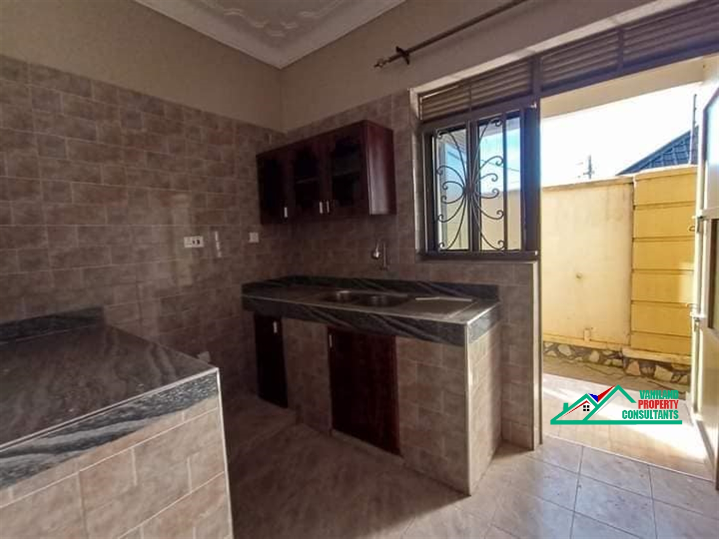 Semi Detached for rent in Mpererwe Wakiso