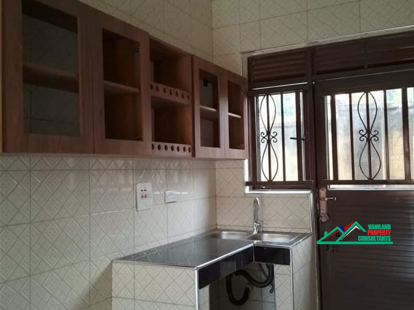 Apartment for rent in Kiwaatule Wakiso