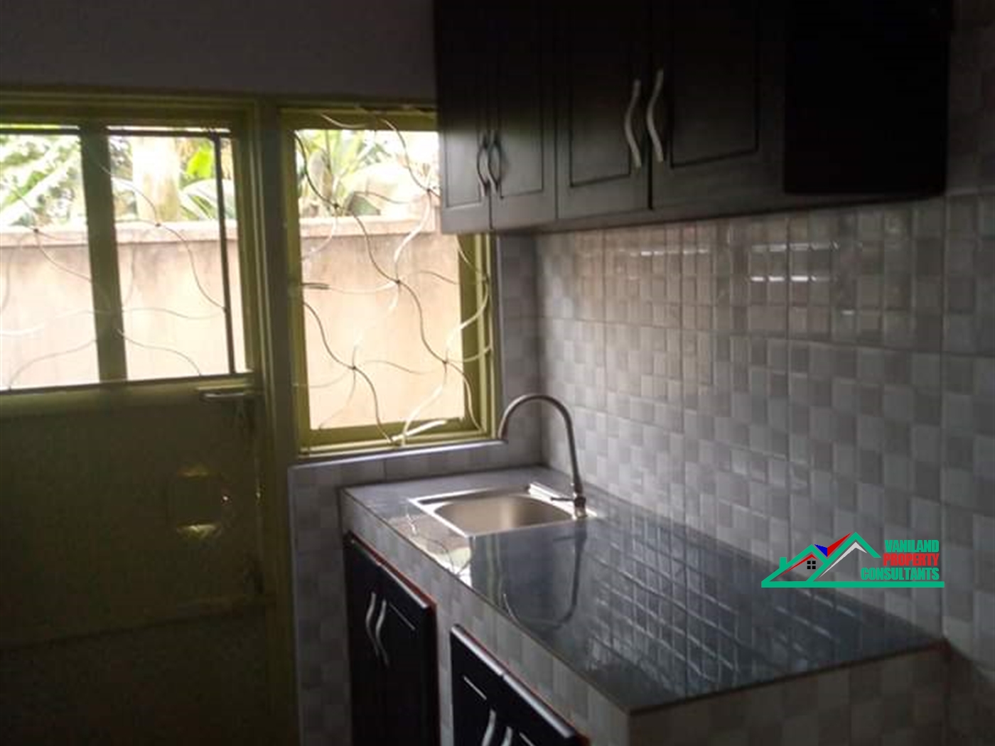 Semi Detached for rent in Bweyogerere Wakiso