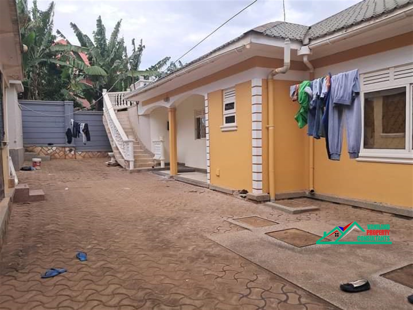 Bungalow for rent in Kyaliwajjala Wakiso