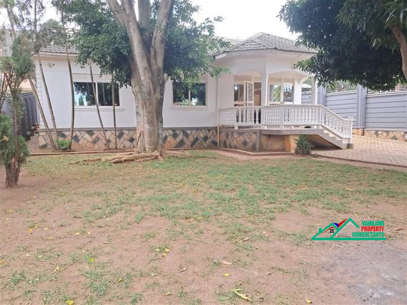 Bungalow for rent in Kyaliwajjala Wakiso