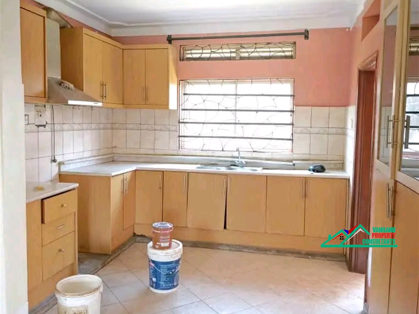 Apartment for rent in Naalya Wakiso