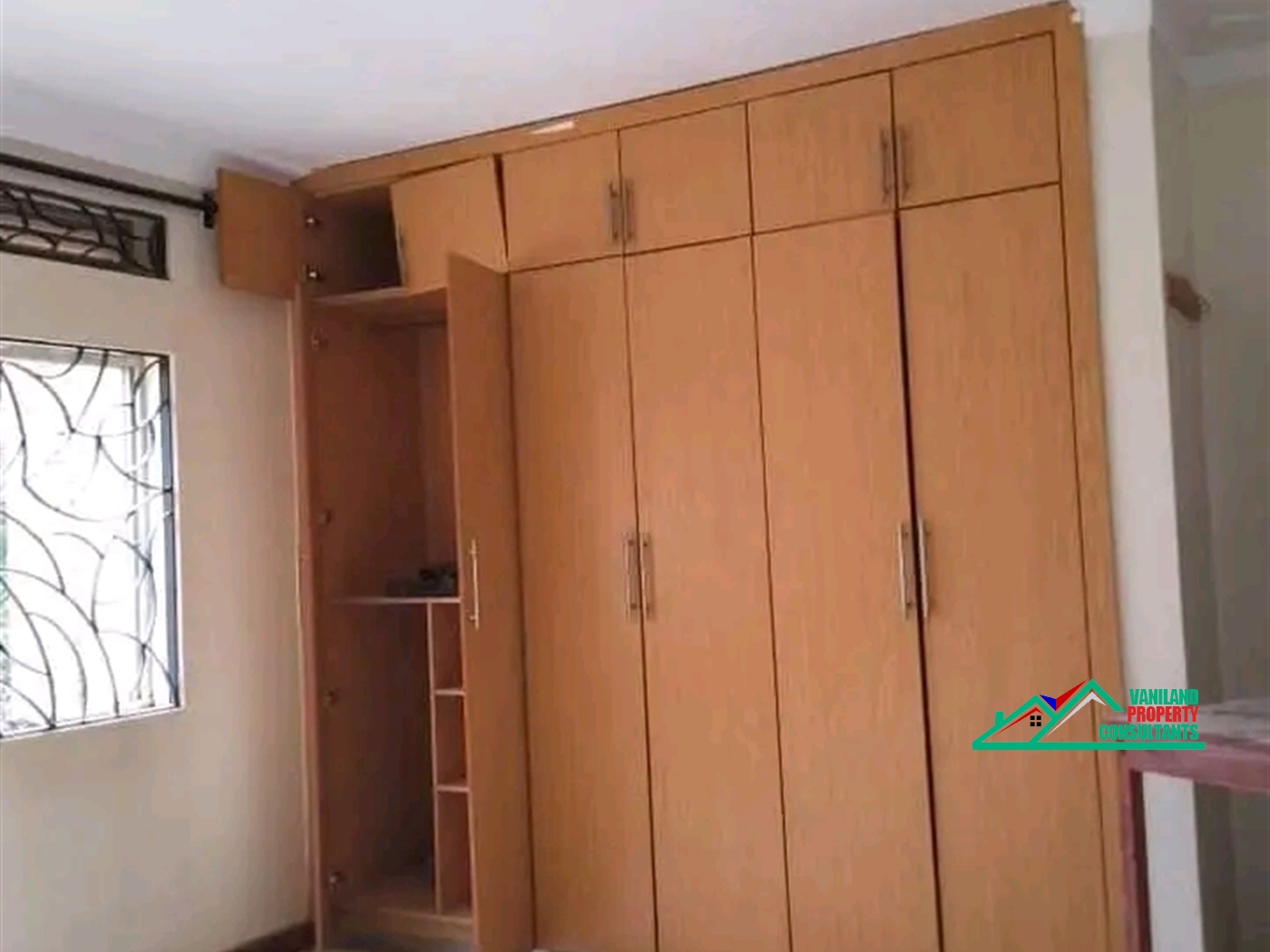 Apartment for rent in Kisaasi Kampala