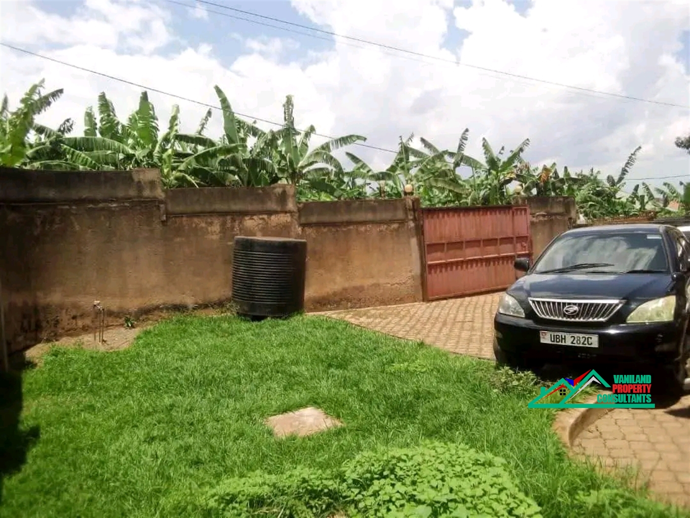 Bungalow for sale in Mbalwa Wakiso