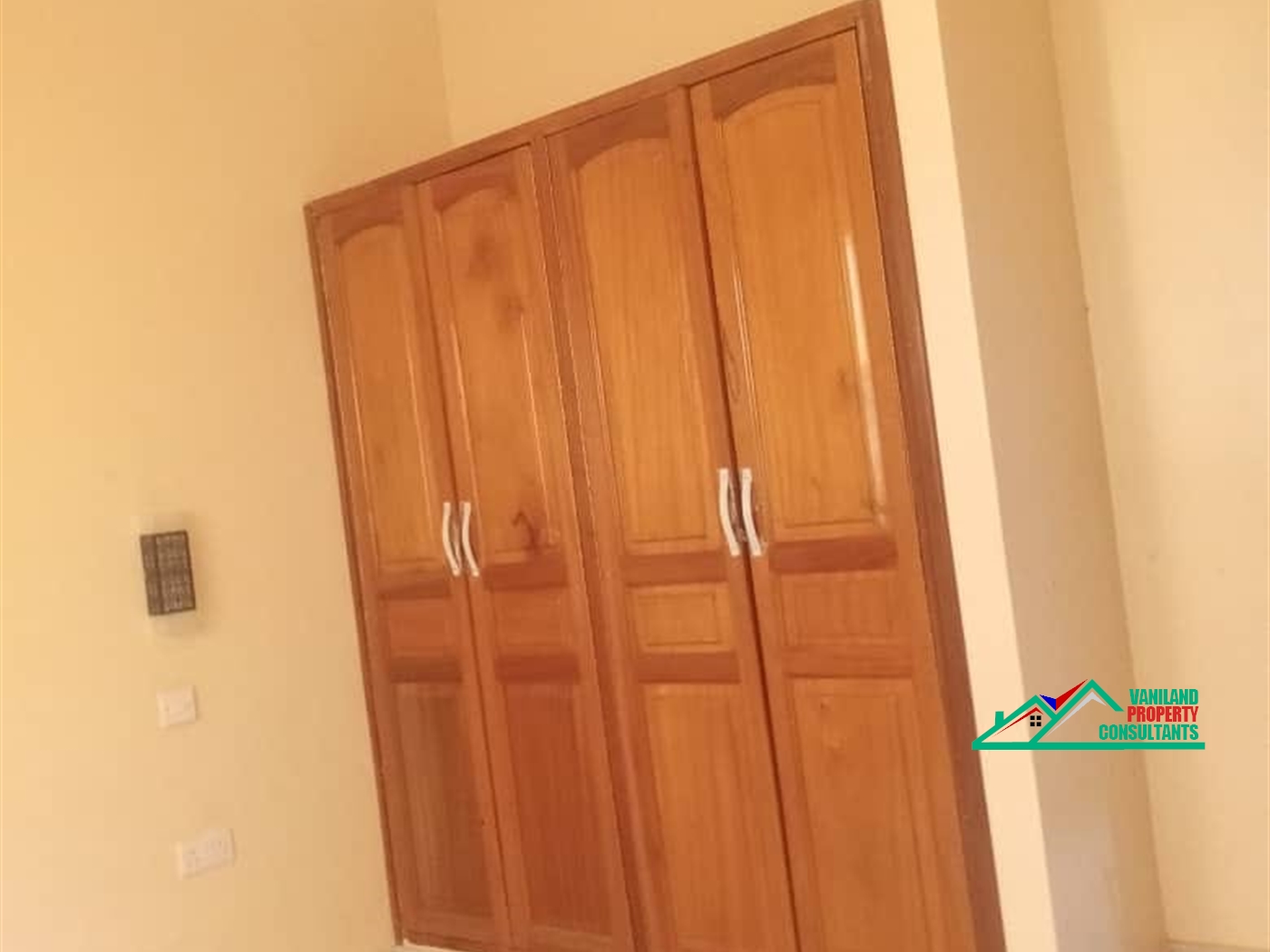 Semi Detached for rent in Kyaliwajjala Wakiso