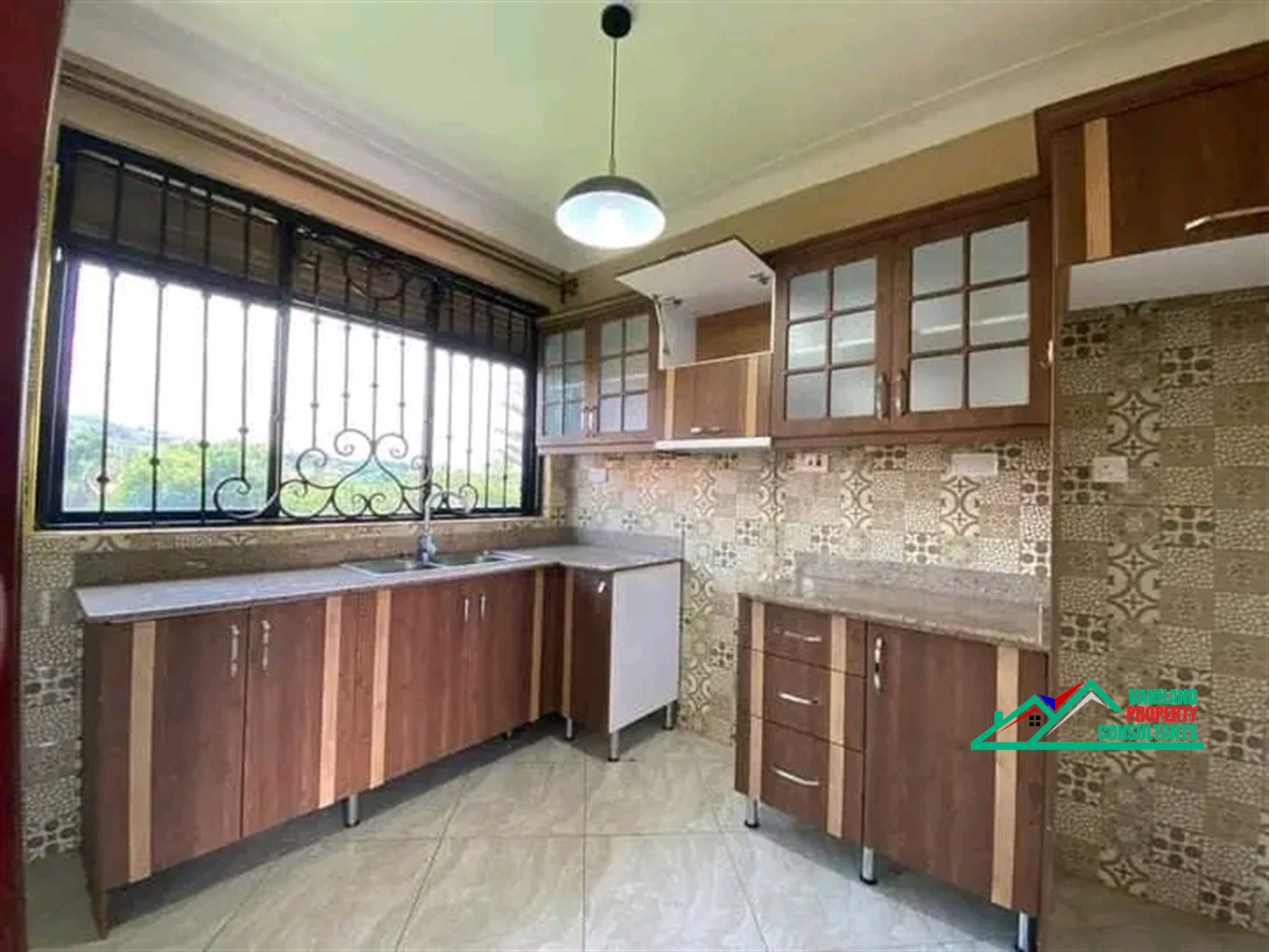 Apartment for rent in Kisaasi Kampala