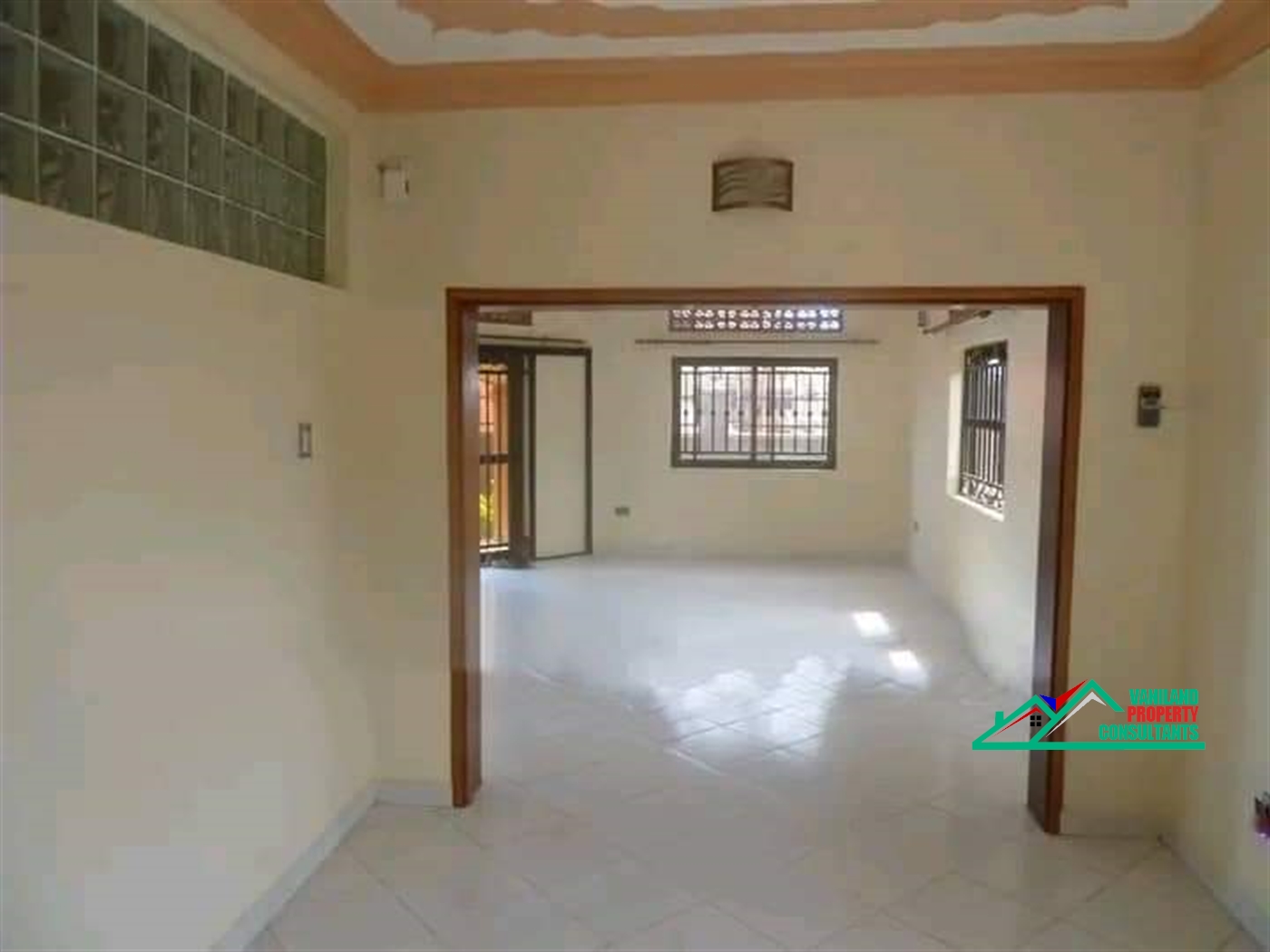 Storeyed house for rent in Namugongo Wakiso