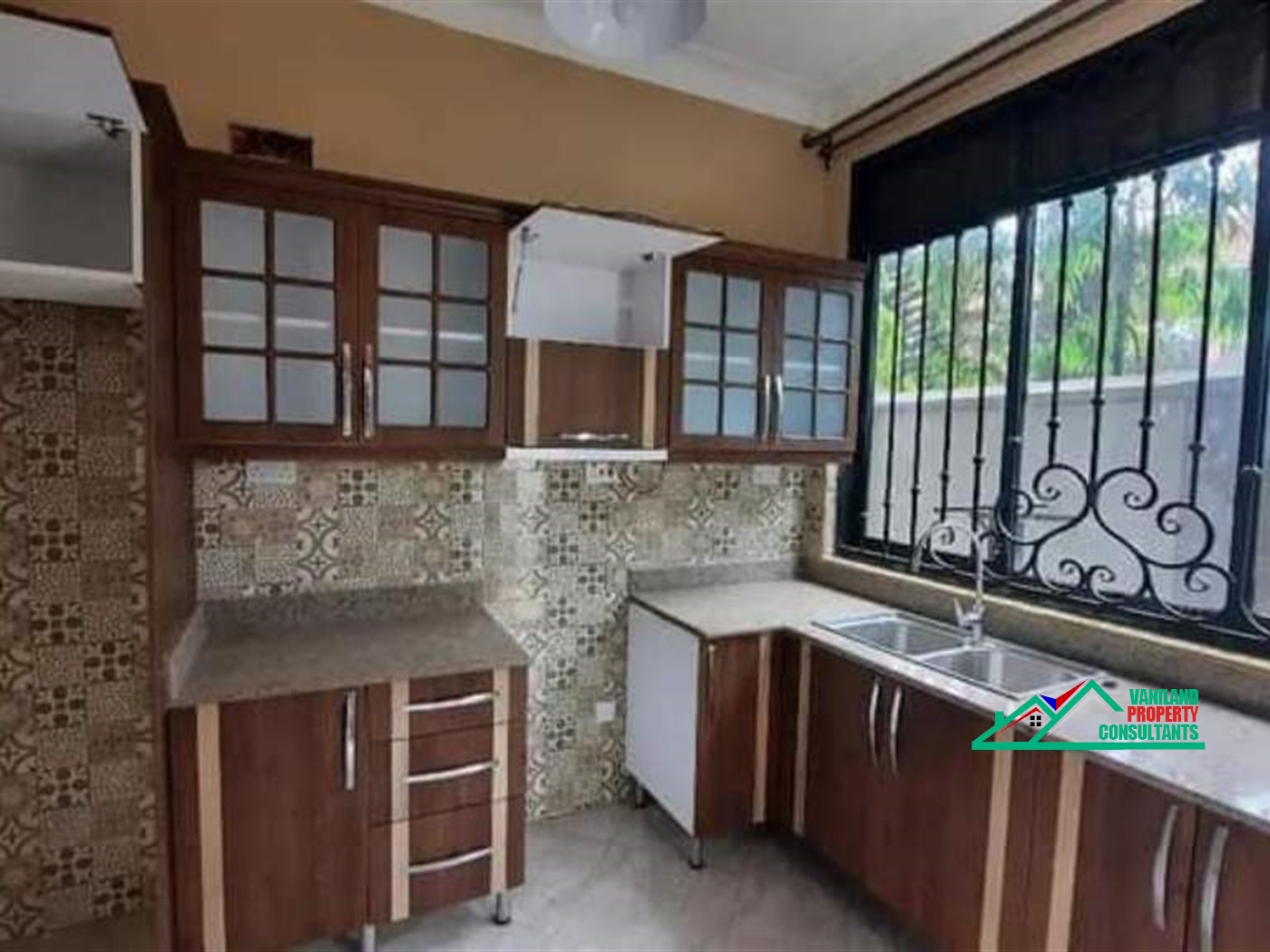 Apartment for rent in Kisaasi Kampala