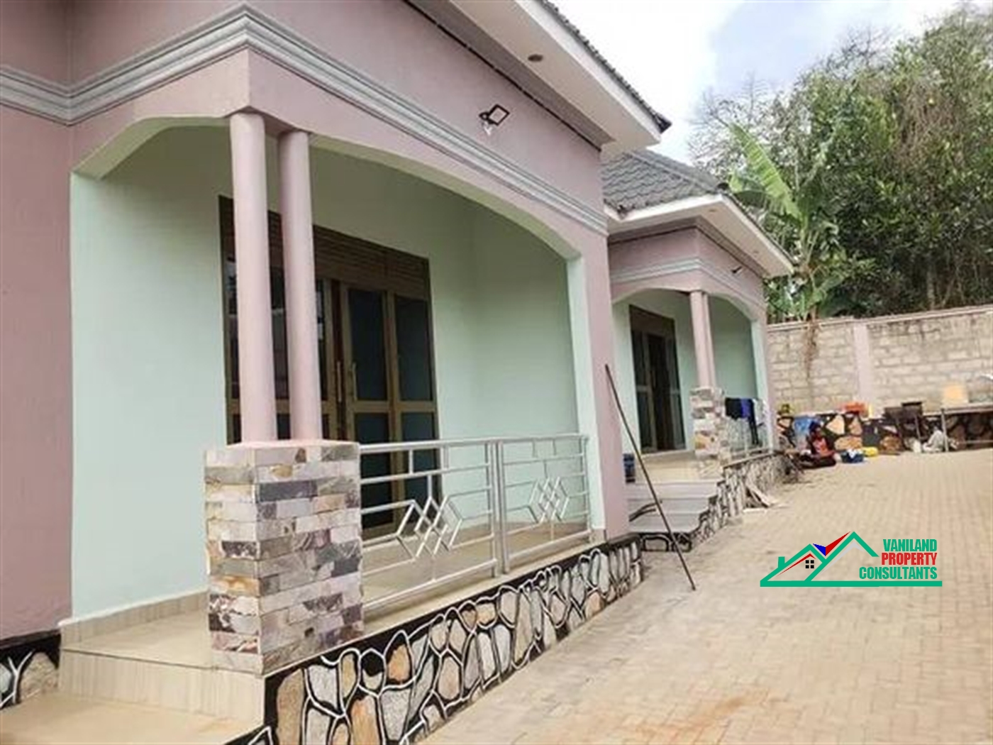 Semi Detached for rent in Mpererwe Wakiso