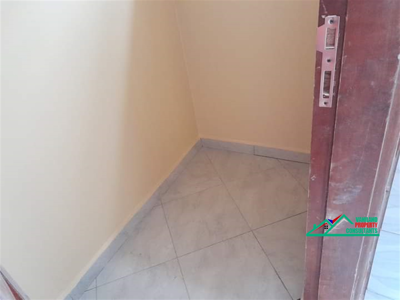 Semi Detached for rent in Namugongo Wakiso