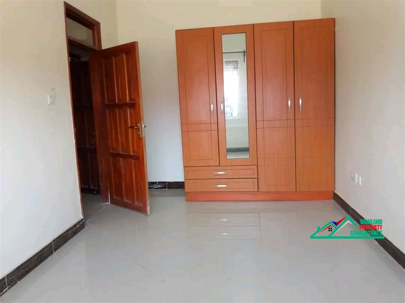 Semi Detached for rent in Bweyogerere Wakiso