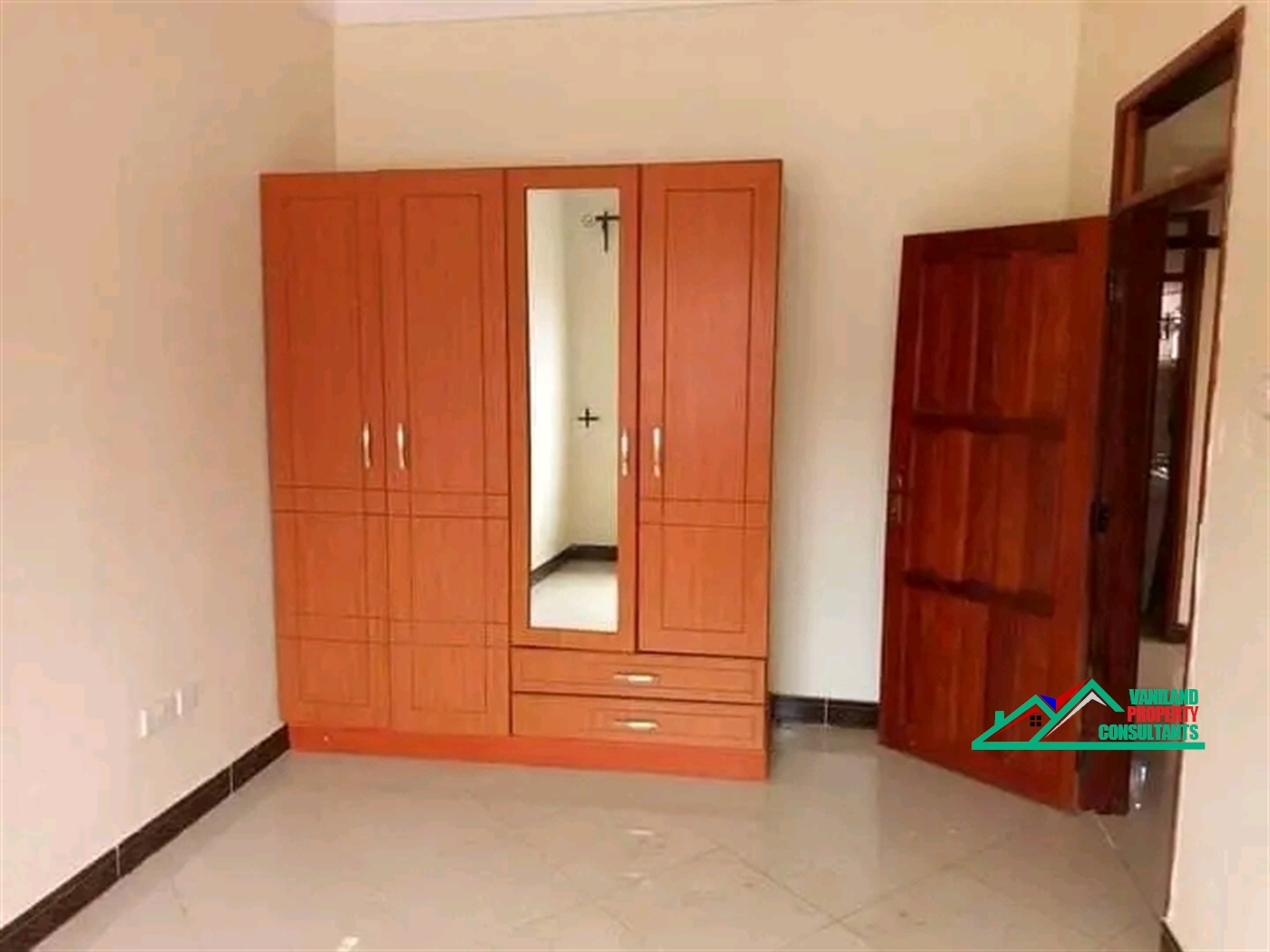 Semi Detached for rent in Bweyogerere Wakiso