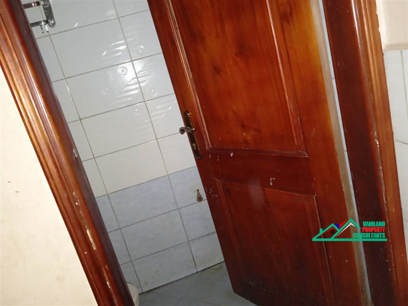 Semi Detached for rent in Kawempe Wakiso