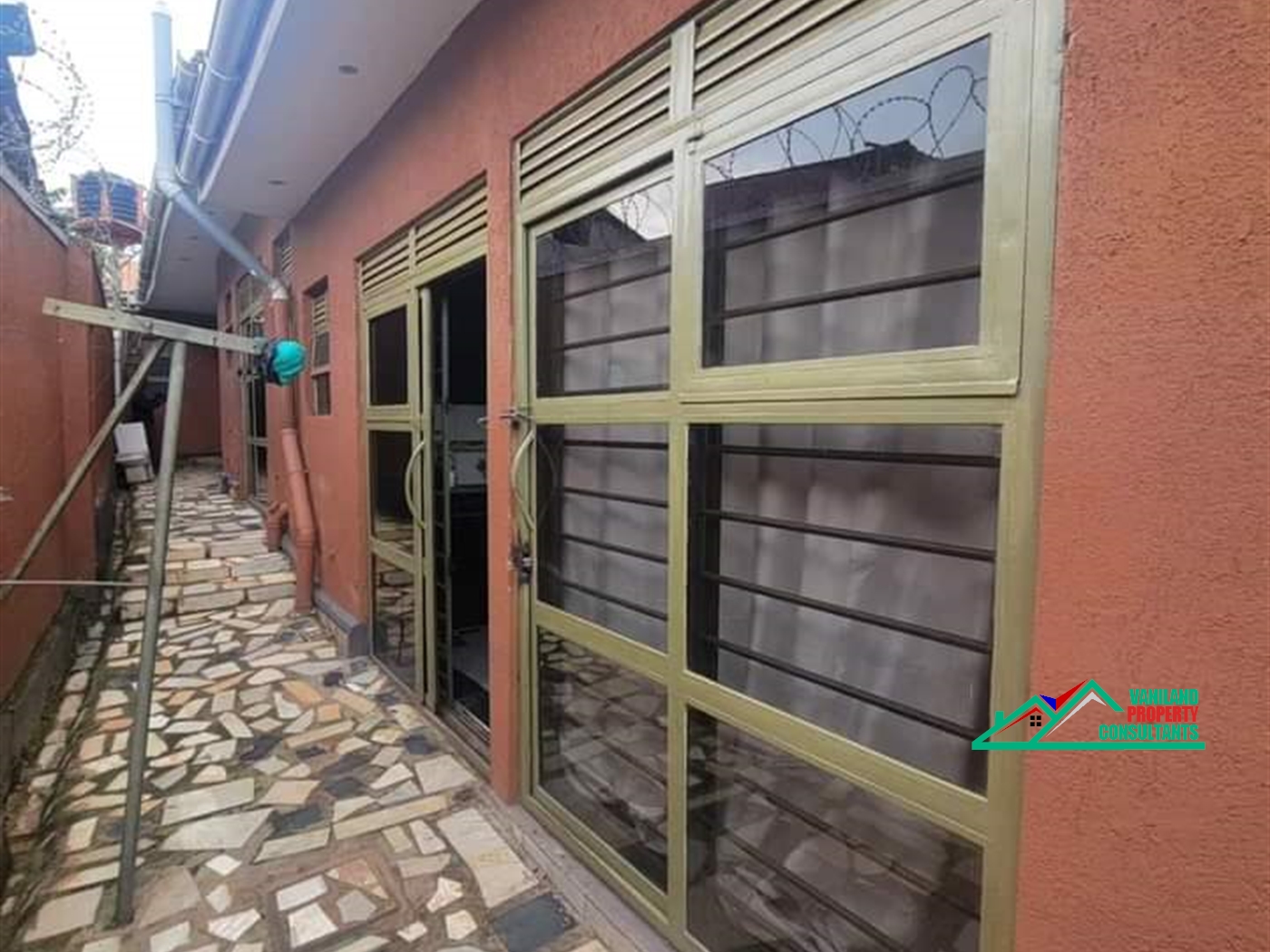 Semi Detached for rent in Kisaasi Kampala