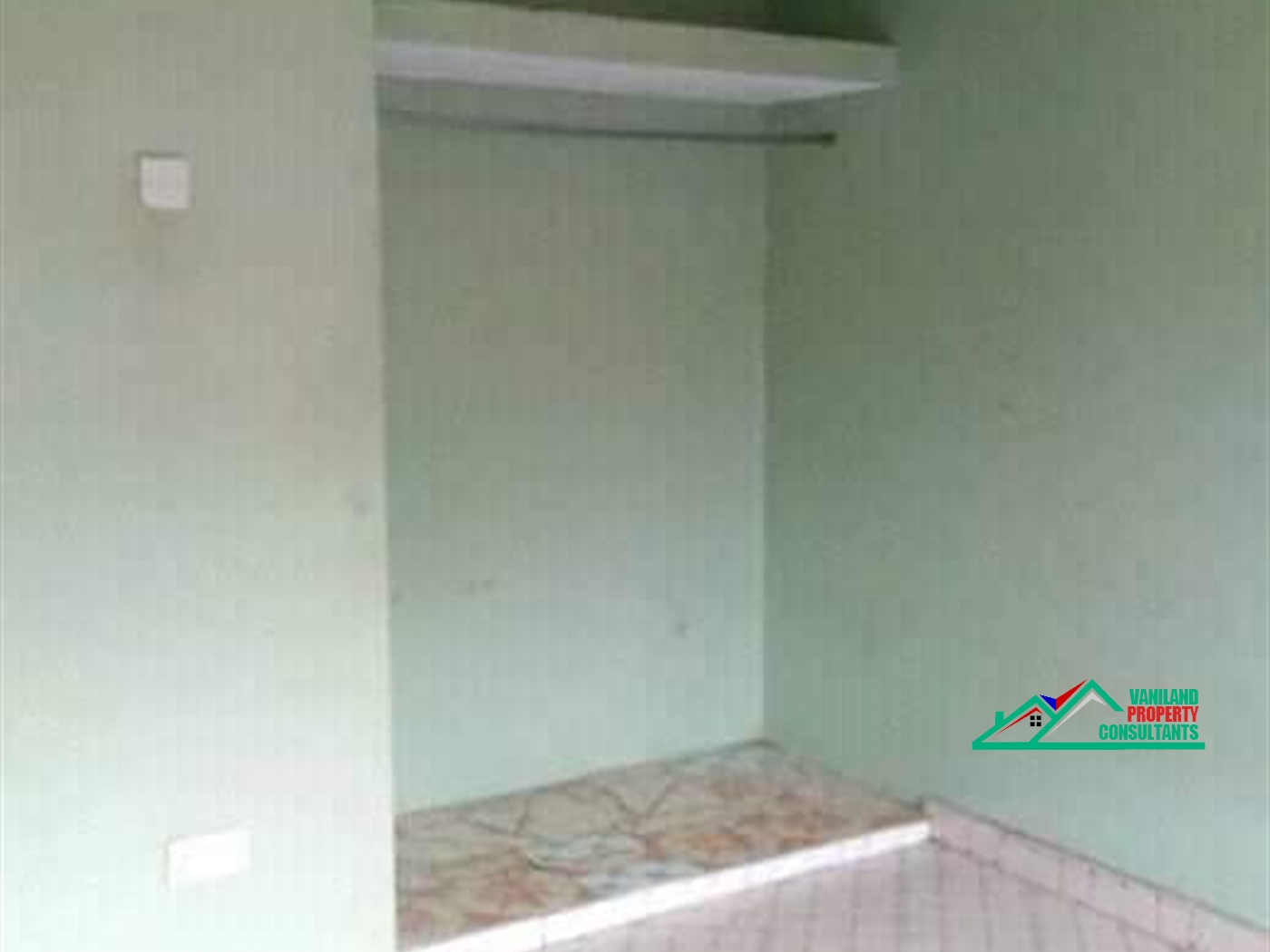 Semi Detached for rent in Mpererwe Wakiso