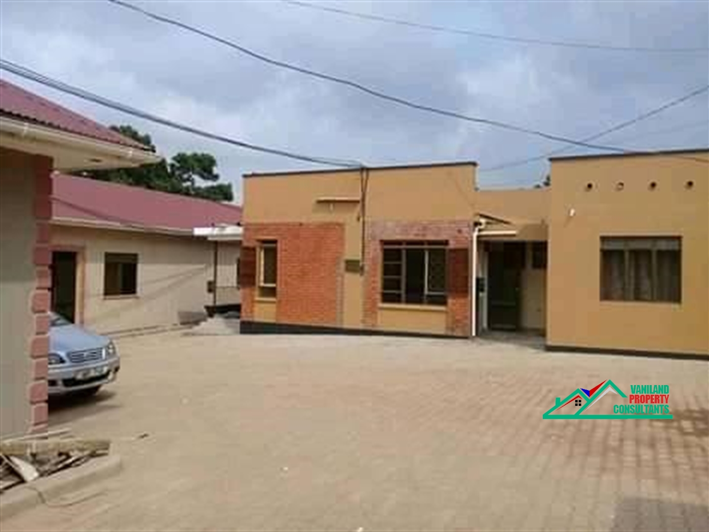 Semi Detached for rent in Bukoto Kampala