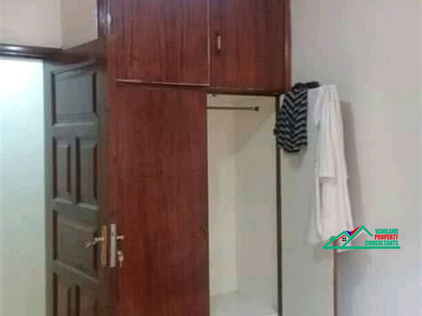 Semi Detached for rent in Bukoto Kampala