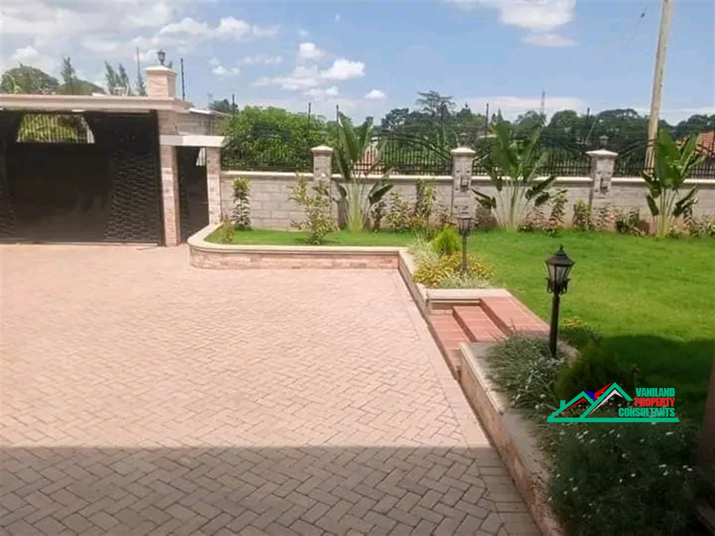 Apartment for sale in Kira Wakiso