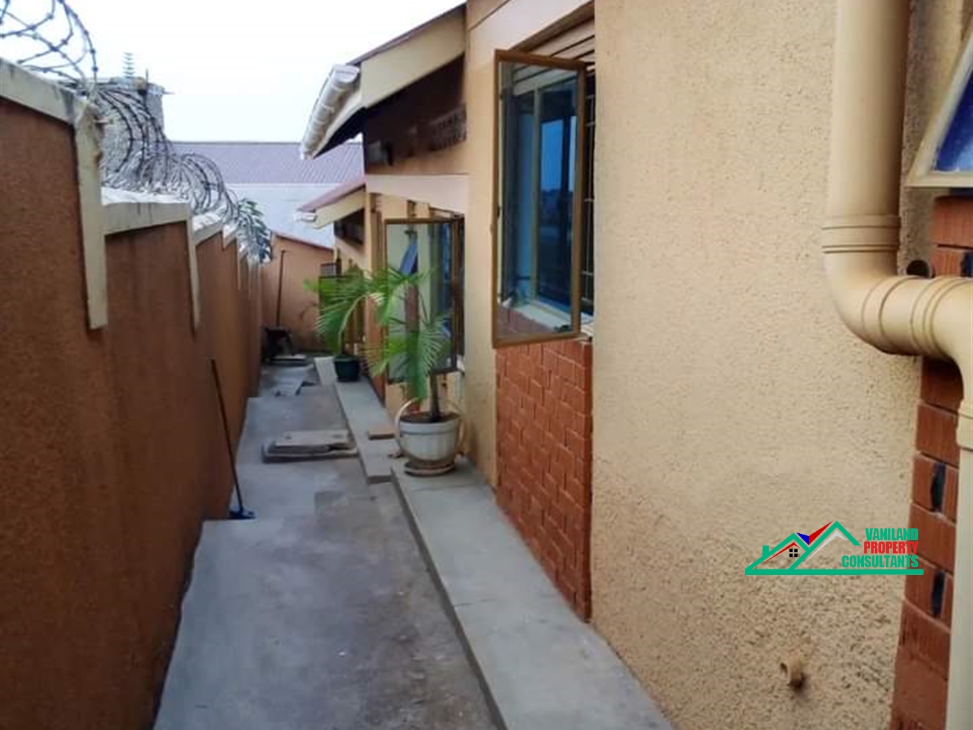 Semi Detached for rent in Namugongo Wakiso