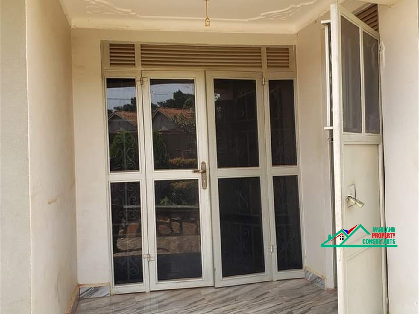 Semi Detached for rent in Mpererwe Wakiso