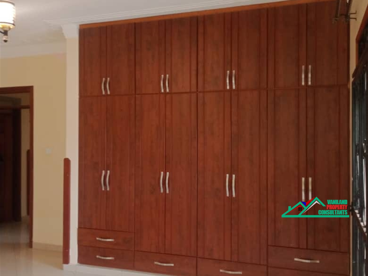 Apartment for rent in Naalya Wakiso