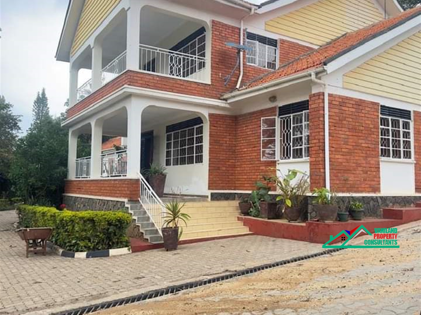 Bungalow for rent in Naguru Kampala