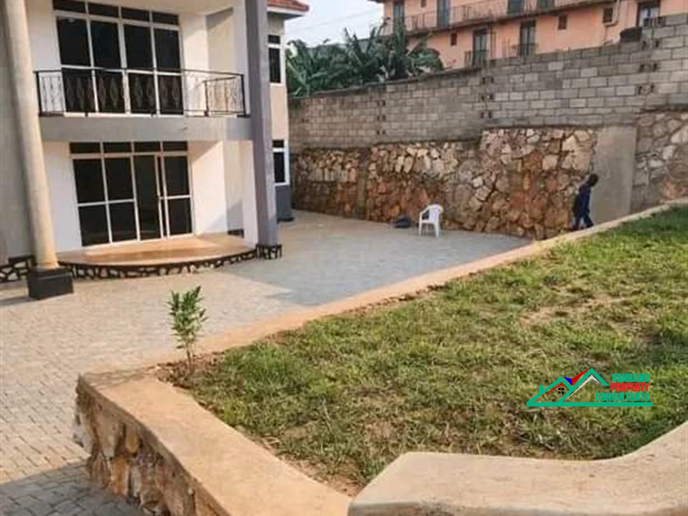 Storeyed house for rent in Kyambogo Wakiso