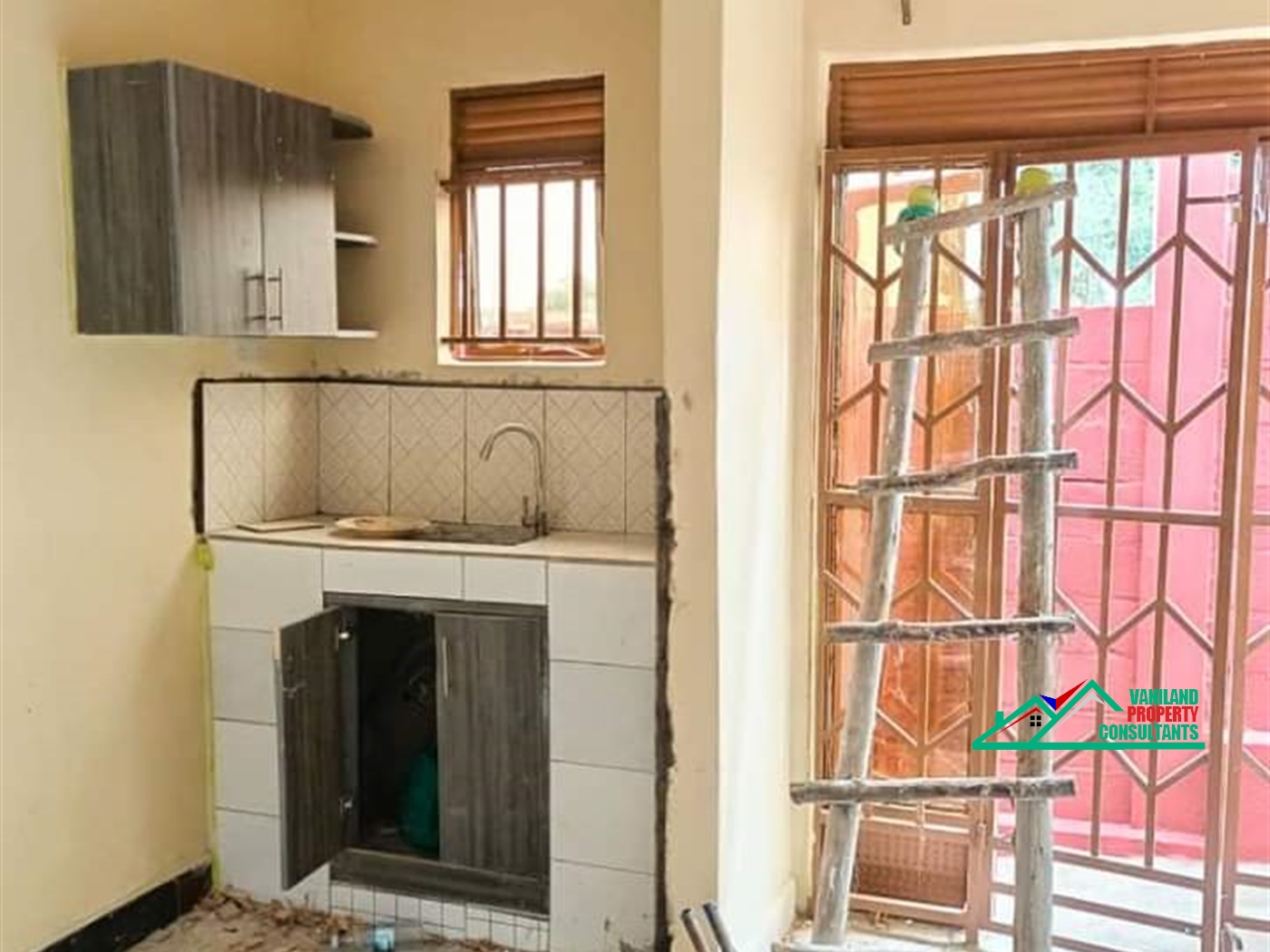 Semi Detached for rent in Mpererwe Wakiso