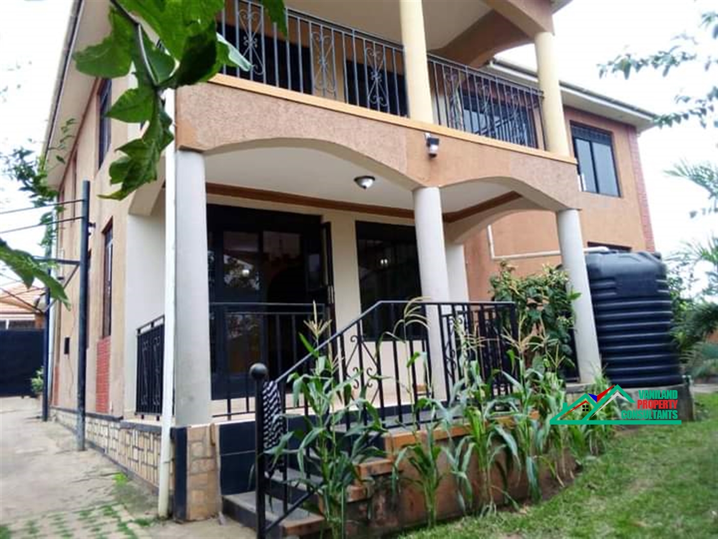 Storeyed house for rent in Namugongo Wakiso