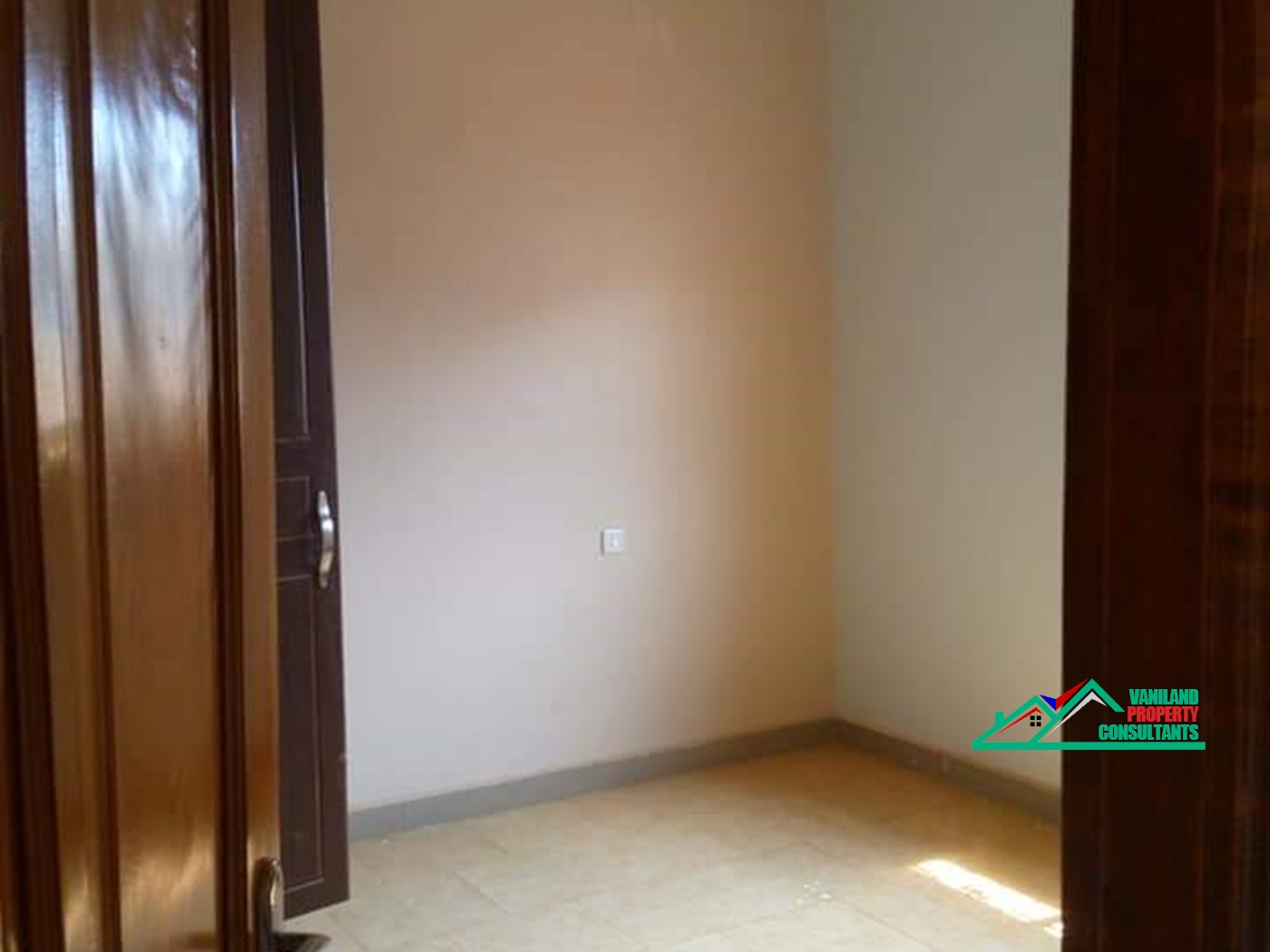 Semi Detached for rent in Kisaasi Kampala