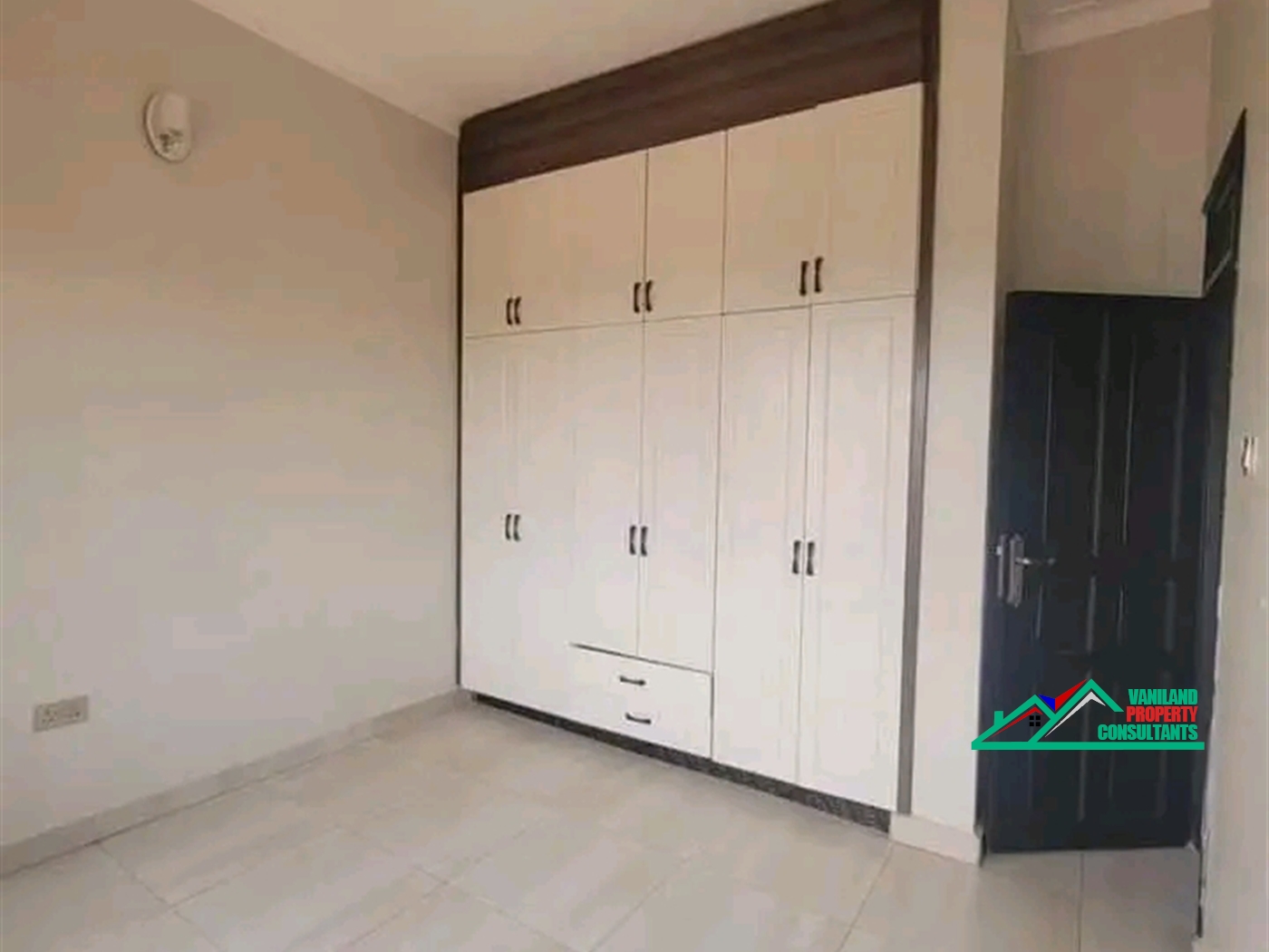 Apartment for rent in Kisaasi Kampala