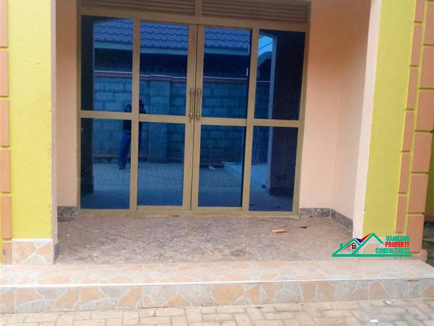 Semi Detached for rent in Mutungo Kampala