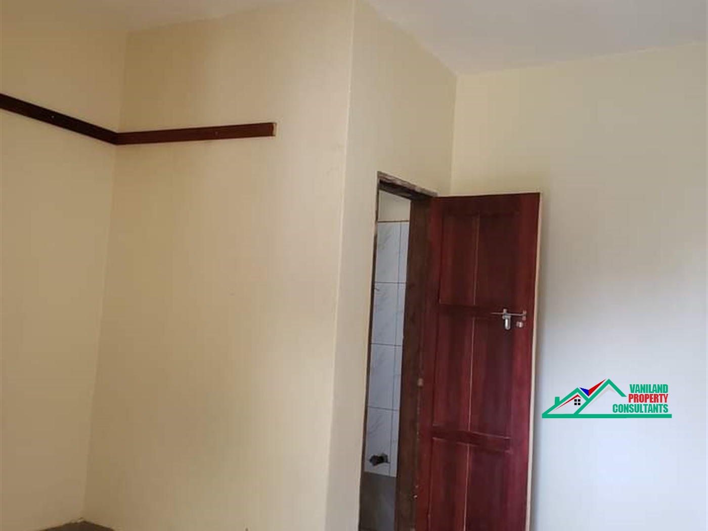 Semi Detached for rent in Mpererwe Wakiso