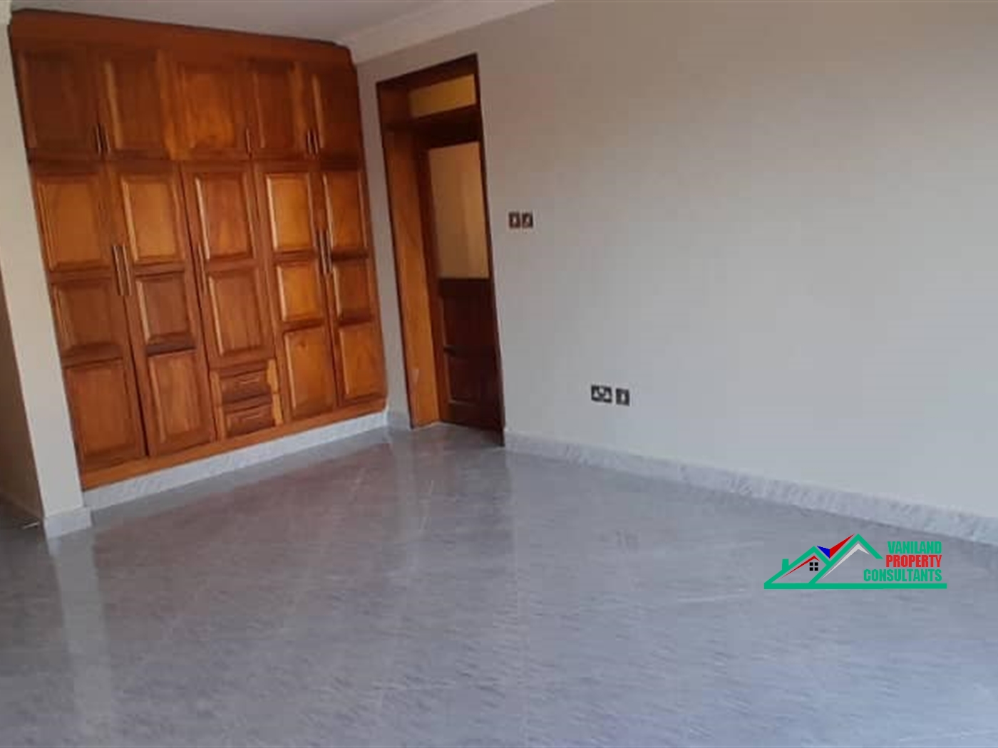 Storeyed house for rent in Mbuya Wakiso