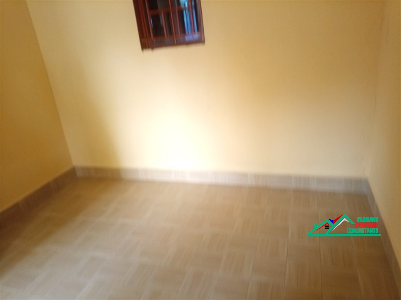 Semi Detached for rent in Mutungo Kampala