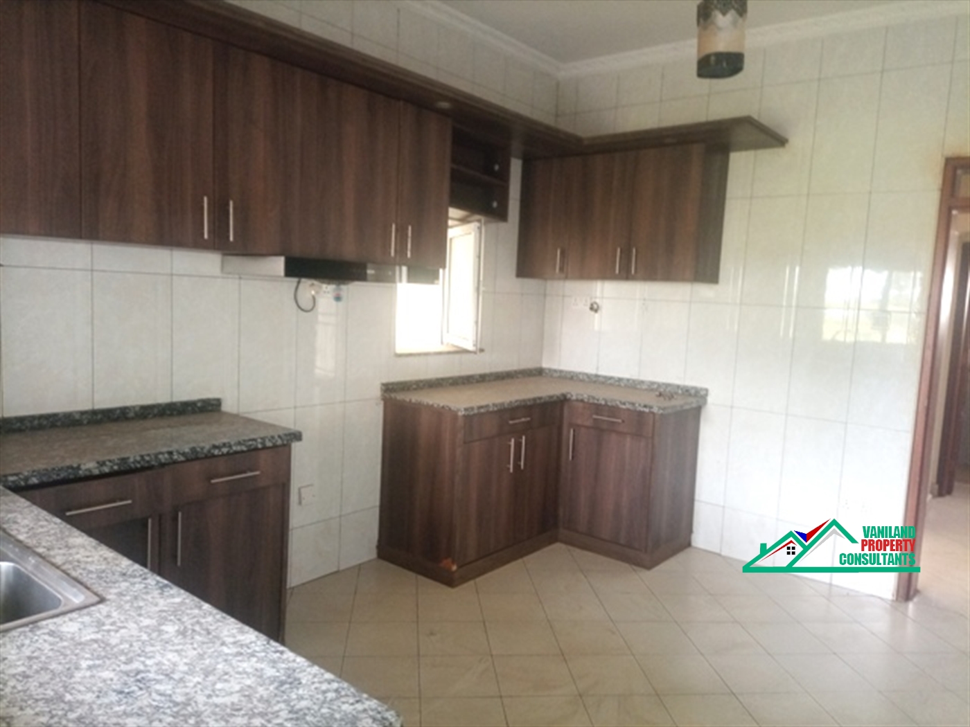 Apartment for rent in Luzira Wakiso