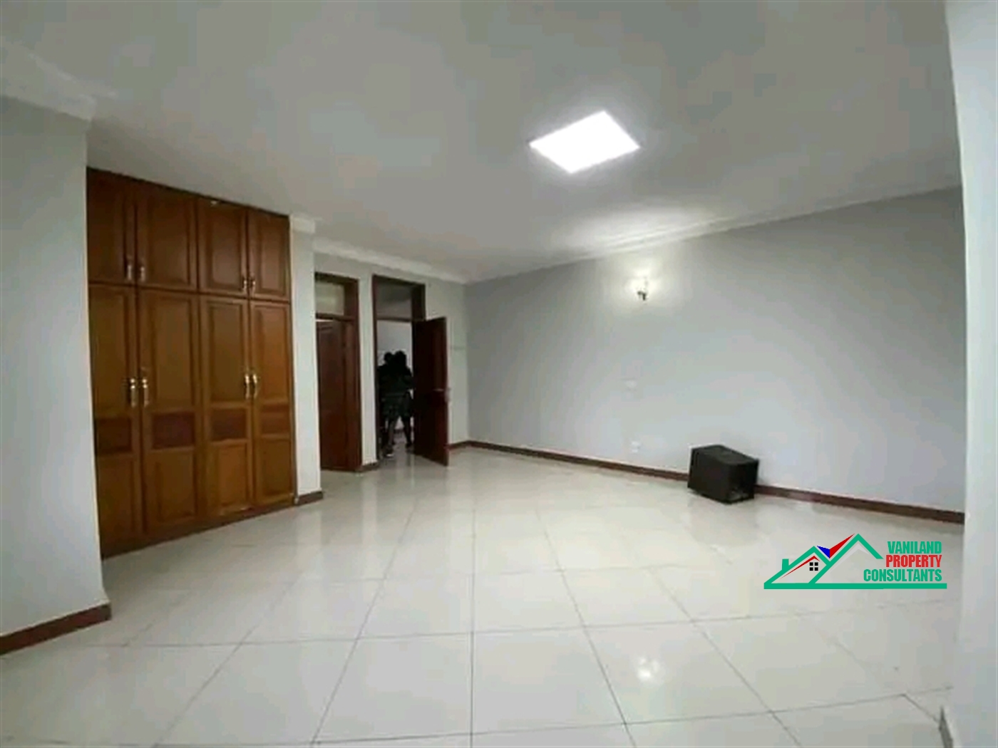 Apartment for rent in Kisaasi Kampala