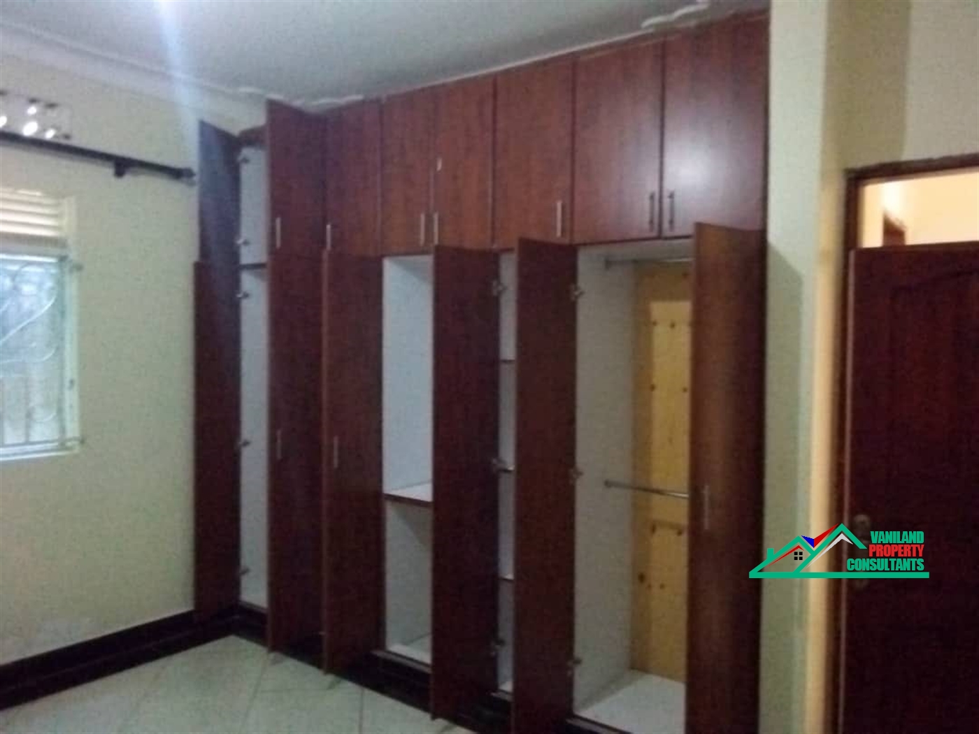 Semi Detached for rent in Kira Wakiso