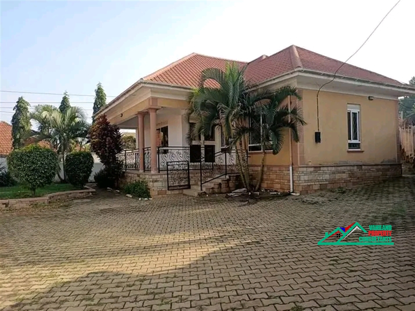 Storeyed house for rent in Naalya Wakiso