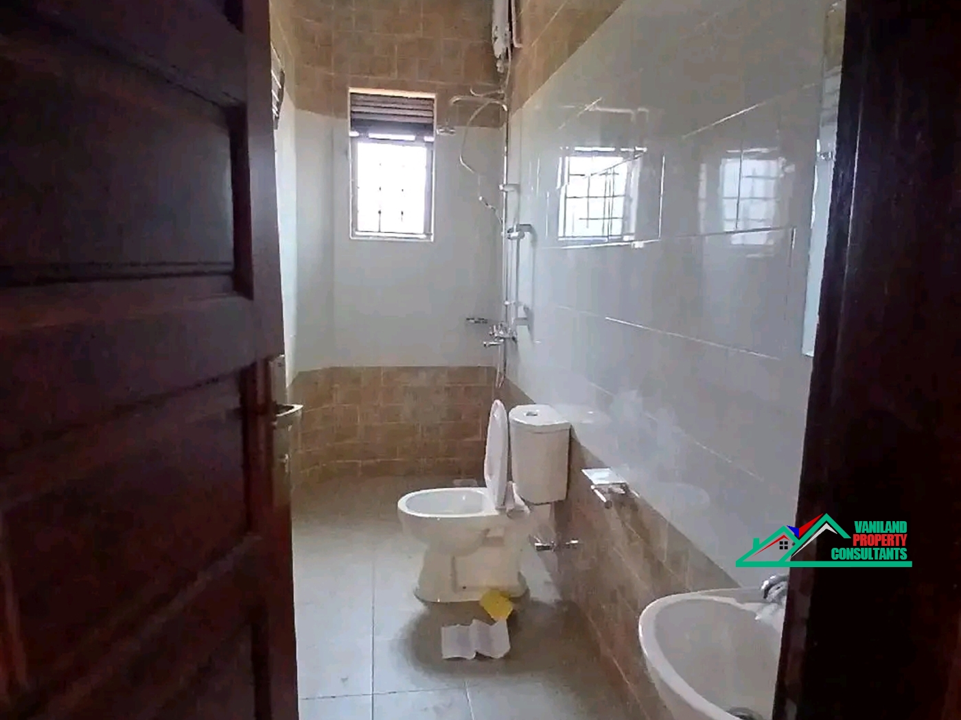 Apartment for rent in Kyaliwanjjala Wakiso