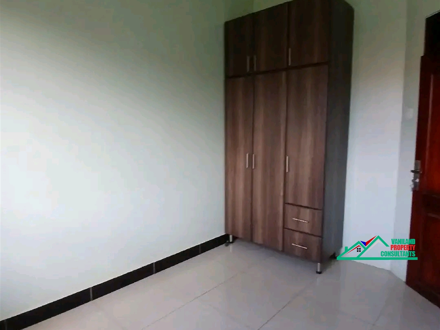 Apartment for rent in Kyaliwanjjala Wakiso