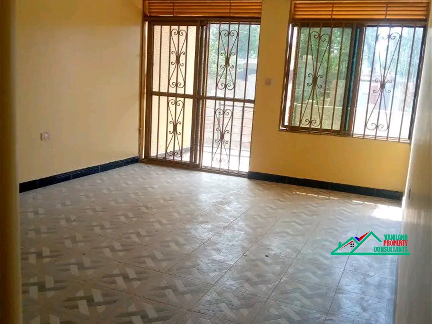 Semi Detached for rent in Mbuuya Kampala