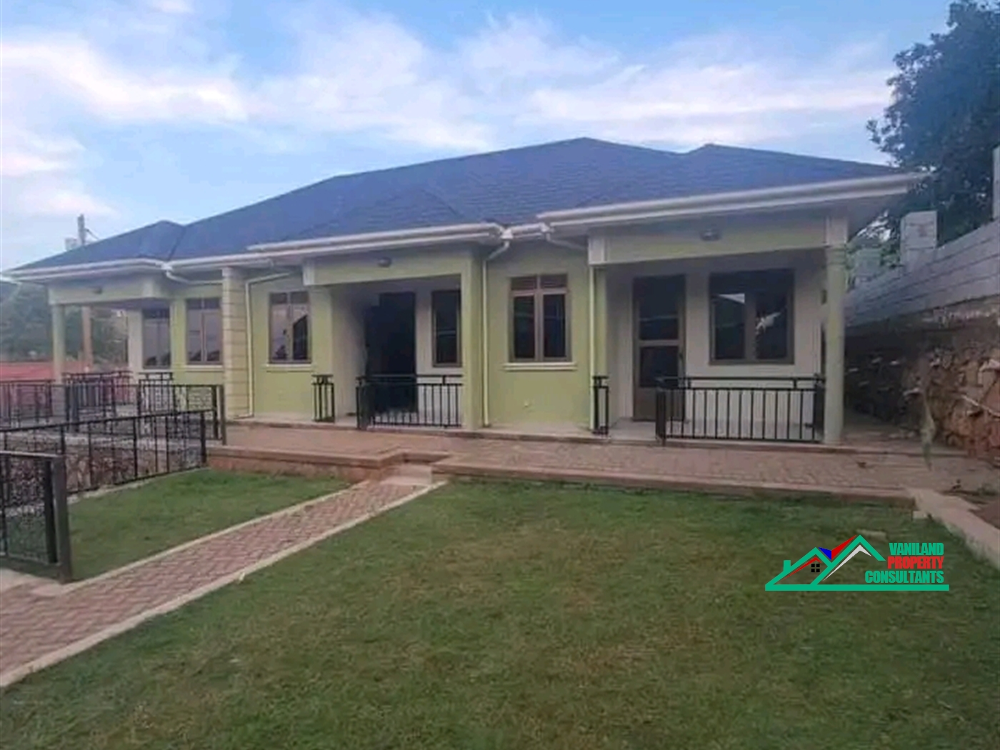 Semi Detached for rent in Kira Wakiso