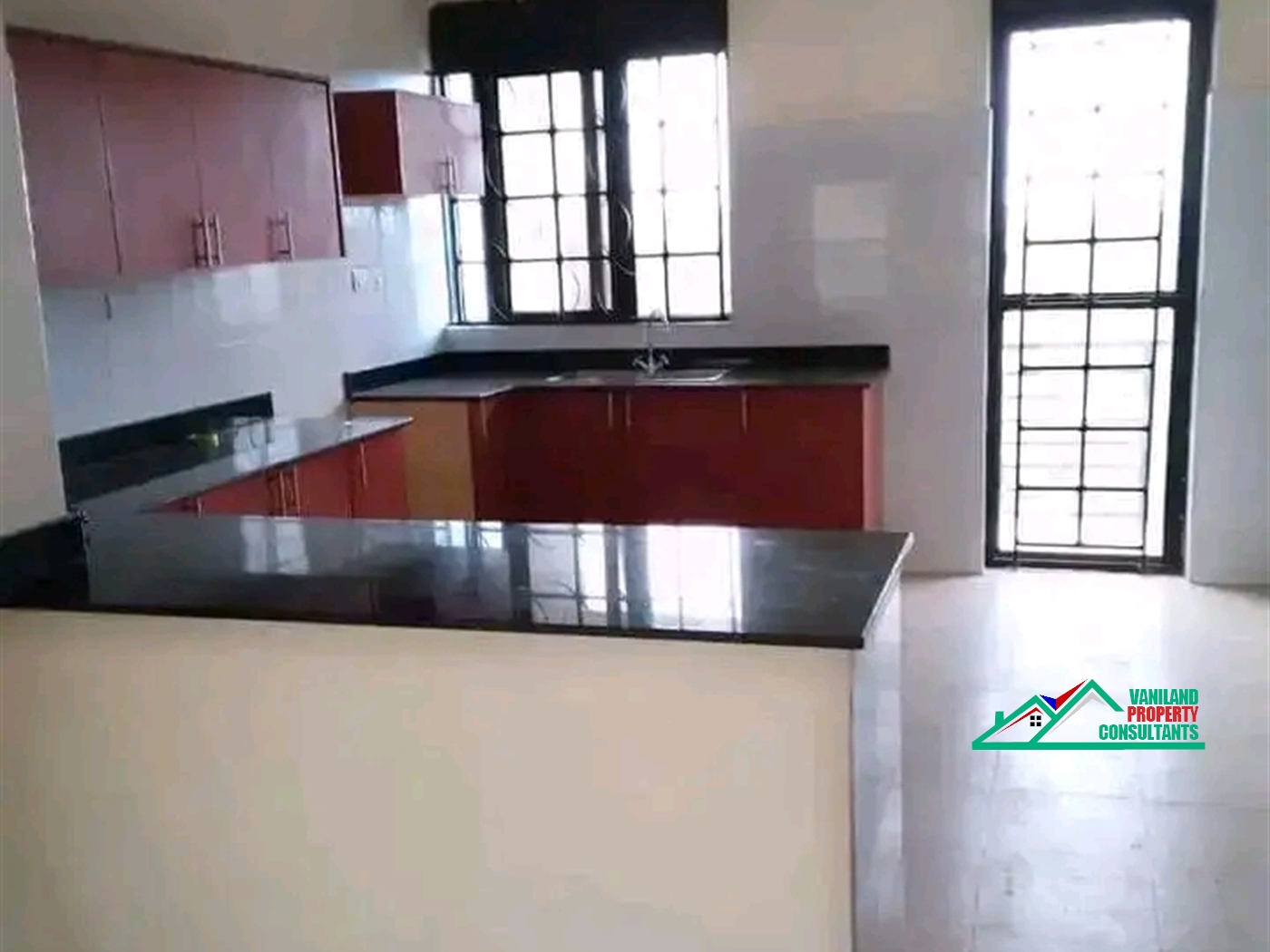 Semi Detached for rent in Mutungo Kampala