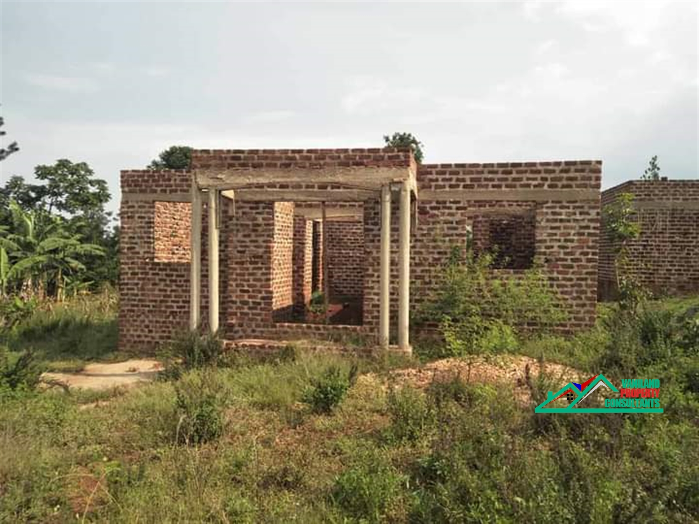 Shell House for sale in Buwekula Jinja