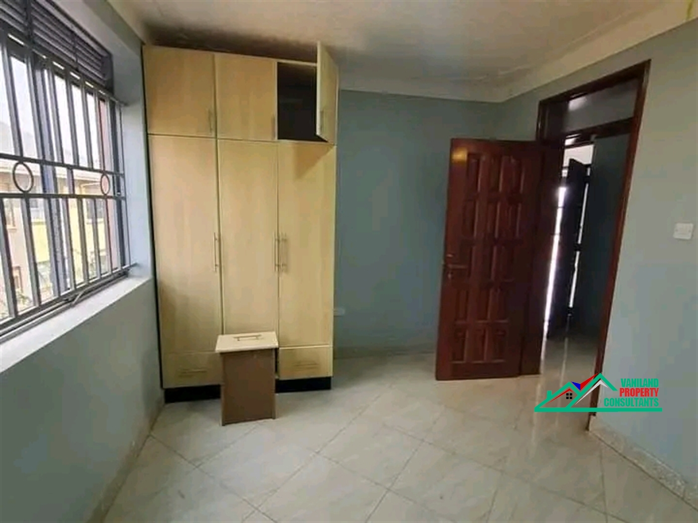 Semi Detached for rent in Mutungo Kampala