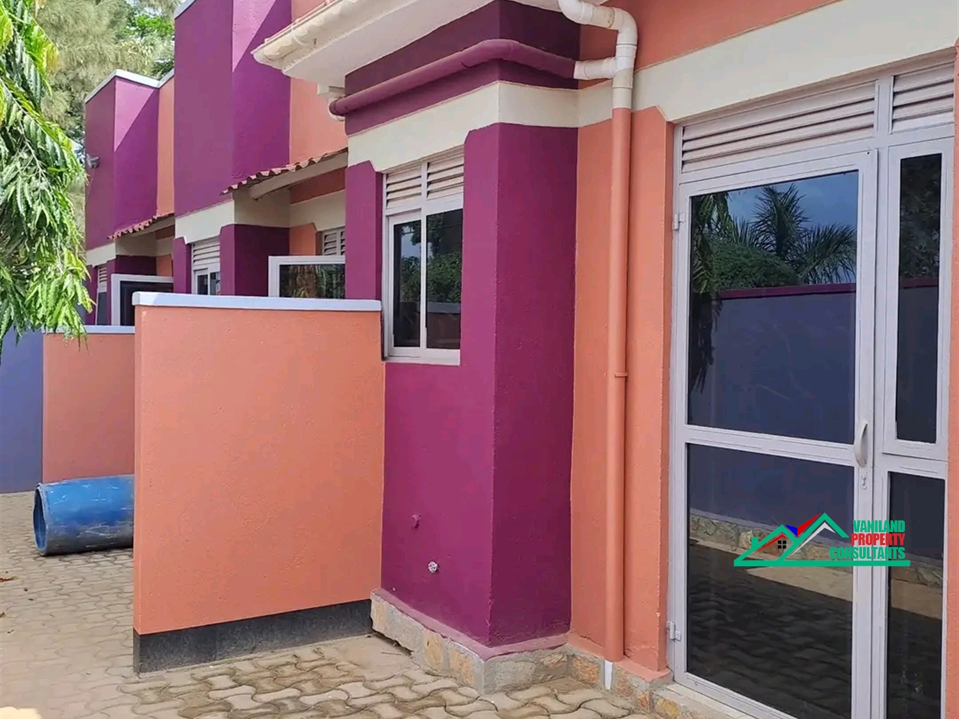 Semi Detached for rent in Mutungo Kampala