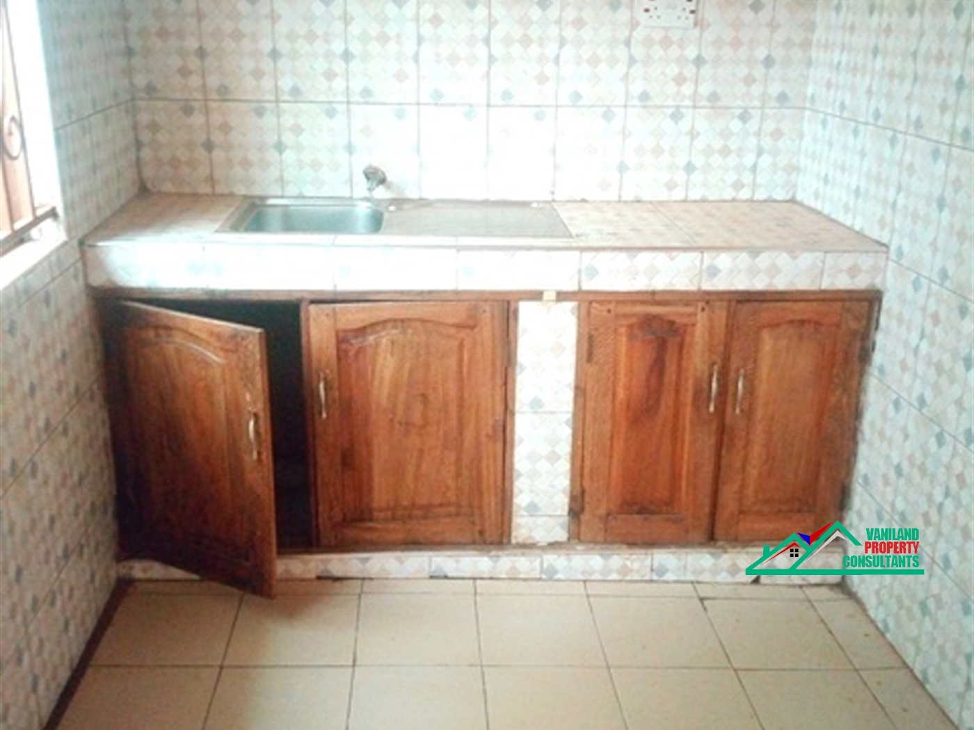 Semi Detached for rent in Kisaasi Kampala